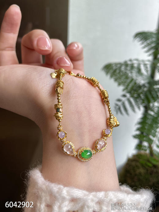 6042902，蛋面手链。具体价格微信咨询 商品图0