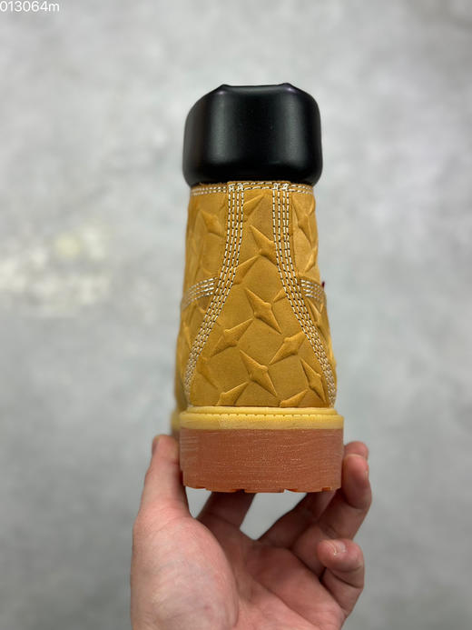 春季特惠💰500 Timberland 添柏岚/天伯伦 大黄靴 PREMIUM 系列 6Inch 典满印 logo 户外靴 简约舒适 中筒 马丁靴 男款 商品图7