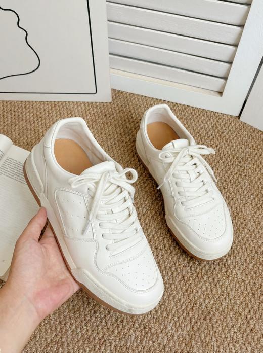 定制小白鞋，脚感升级休闲板鞋款【7天发货】厚底增高，不挤脚、不打滑，旅行暴走不累脚，越穿越合脚.环保大皮，内增高猪薄皮，橡胶底，内增高3.5厘米 商品图3