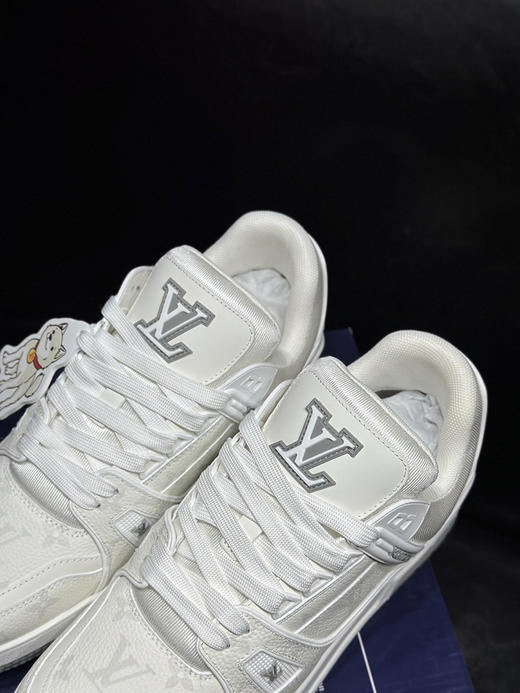 春季特惠💰650 公司级 LV 路易威登 trainer 走秀新款经典走秀新款 商品图7