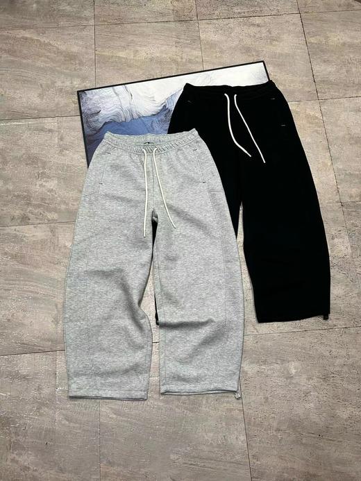 F030692春款超柔空气层面料两色情侣弯刀裤长裤 商品图0