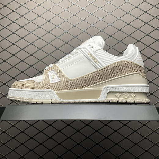 春季特惠💰700 纯原版本  路易威登 LV Trainer 低帮休闲板鞋 商品图0
