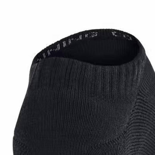 【五一尖货限时专享】
安德玛（UNDERARMOUR）（新品）2025F/W中性低筒袜 1386313-001 商品图1
