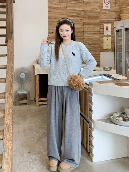 <曾小咸推荐>3.10现货秒杀 ！微信超特价！4色刺绣针织开衫 日常179.99 立减100 秒杀79.99！！西裤 秒杀89.99！！ 格子裤 秒杀89.99！！ 商品图12