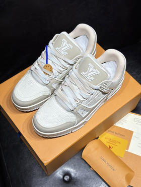 春季特惠💰650 公司级 LV 路易威登 trainer 走秀新款经典走秀新款