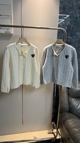 F030664日系竖条镂空肌理系带蝴蝶结针织开衫