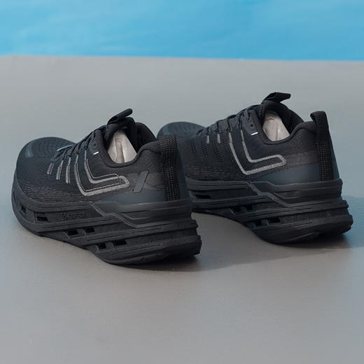 特步 减震旋13.0系列 男款 跑步鞋 商品图12