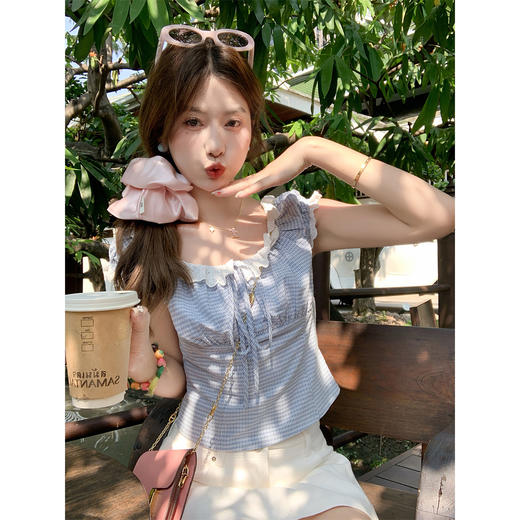 <曾小咸推荐>韩系格子拼接蕾丝泡泡袖衬衫 商品图1