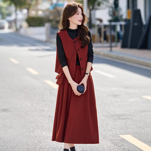 春季新款时尚气质马甲打底衫半裙三件套 YF2699 商品图0