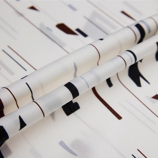 PURE TOUCH女装26夏新款印花连衣裙七分灯笼袖弹力斜纹蚕丝中长裙 商品图2