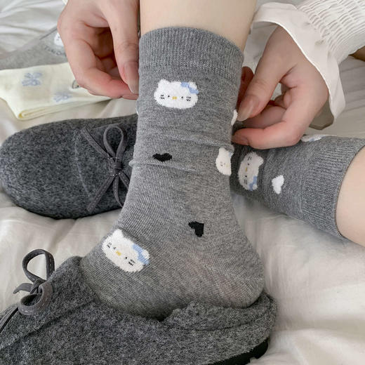 4双一组！春夏季可爱kt猫咪中筒棉质女袜韩版少女风百搭纯色长袜 商品图4