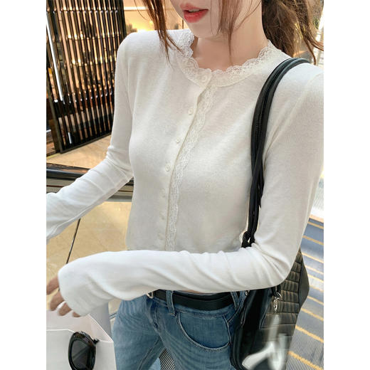 <曾小咸推荐>3.12现货秒杀 ！微信超特价！韩系蕾丝边2色针织衫 日常139.99 立减80 秒杀59.99！！ 商品图1