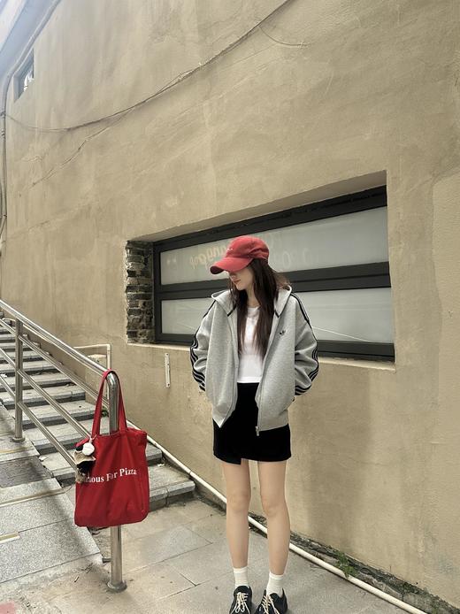 三叶草AD连帽棉卫衣外套 商品图6