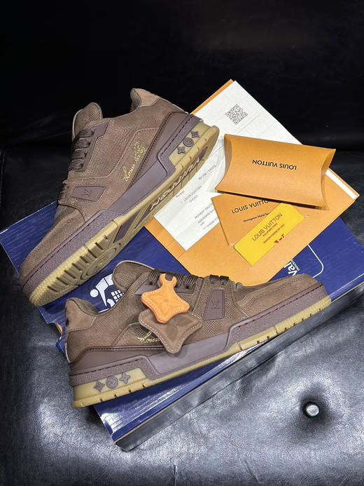 春季特惠💰650 公司级 LV 路易威登 trainer 走秀新款经典走秀新款 商品图1