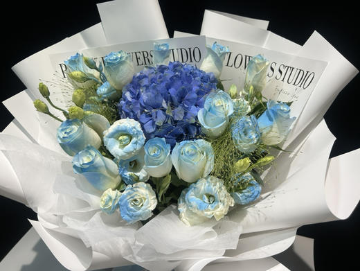 38女神节花束【 薄荷冰川】新鲜鲜花花束 碎冰蓝玫瑰桔梗蓝色绣球混搭花束 （可备注送货时间） 商品图1
