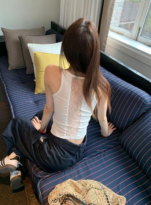 <曾小咸推荐> 蕾丝镂空吊带背心 日常89/件 活动价49.99/件！【预售款，预计3-15天发货】 商品图9