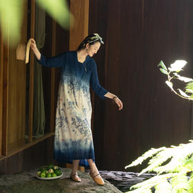 艺术家联名款 牧衣游原创吊蓝染手绘印花连衣裙纯棉禅意古朴 欣化
