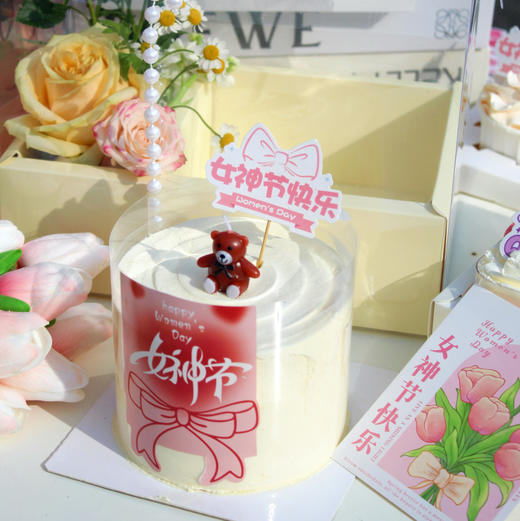 【38女神节蛋糕】4寸鲜花蛋糕礼盒 商品图1
