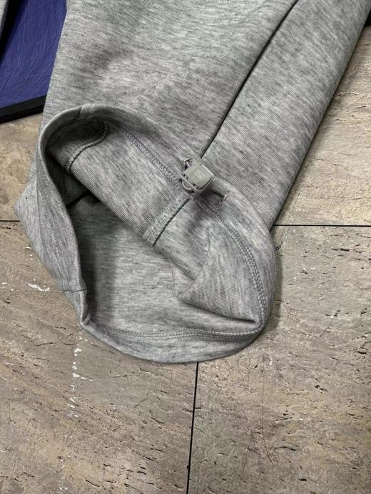 F030692春款超柔空气层面料两色情侣弯刀裤长裤 商品图12