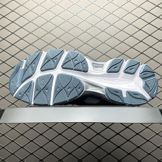 春季特惠💰390 Asics Gel-Cumulus 16 亚瑟士 网面低帮休闲运动鞋 商品图4
