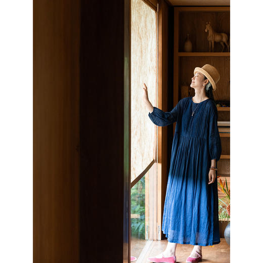 艺术家联名款 牧衣游靛蓝染苎麻连衣裙 福利款 杏苡不支持会员折 商品图2