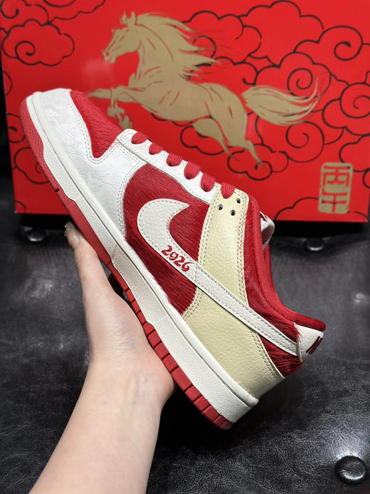 春季特惠💰430 NK Dunk LOW “Year Of The Horse” 舒适百搭 “马年” 防滑耐磨 低帮 板鞋 男女同款 商品图5