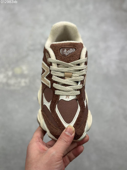 春季特惠💰390 新百伦New Balance NB9060 复古休闲运动慢跑鞋 商品图1