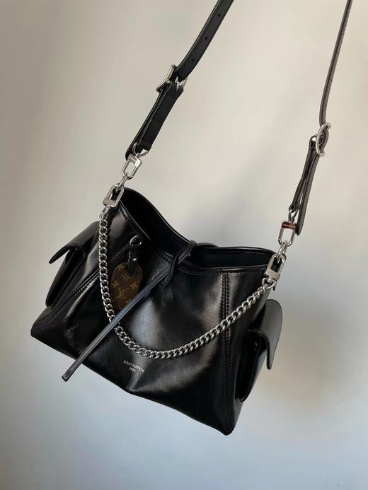 F030635黑色机车包大容量腋下单肩carryall黑武士包 商品图4