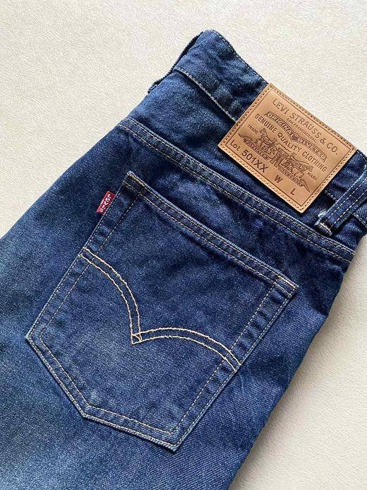 F030619男士基础款水洗做旧小直筒休闲牛仔裤 商品图11