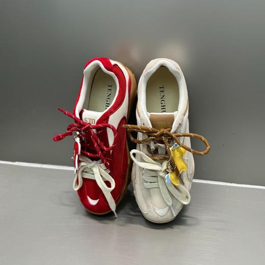 【马上有钱】真皮厚底德训鞋女款！2026春季新款双鞋带休闲运动阿甘鞋 商品图1