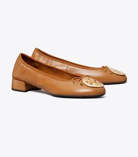 TORY BURCH 芭蕾平底鞋女  179804-246-F 焦糖色.【鞋底有膜，试穿小心】