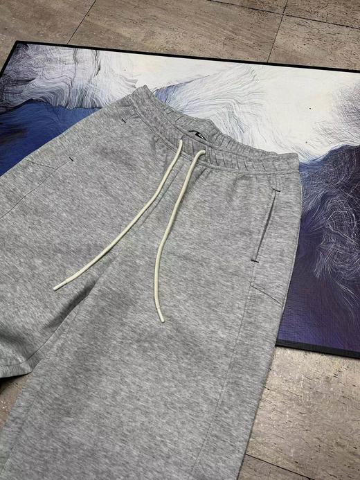 F030692春款超柔空气层面料两色情侣弯刀裤长裤 商品图9