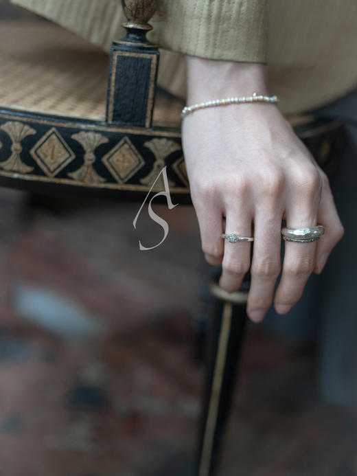 Rosa Maria 26SS BRENNY 锤纹手工银戒 商品图1