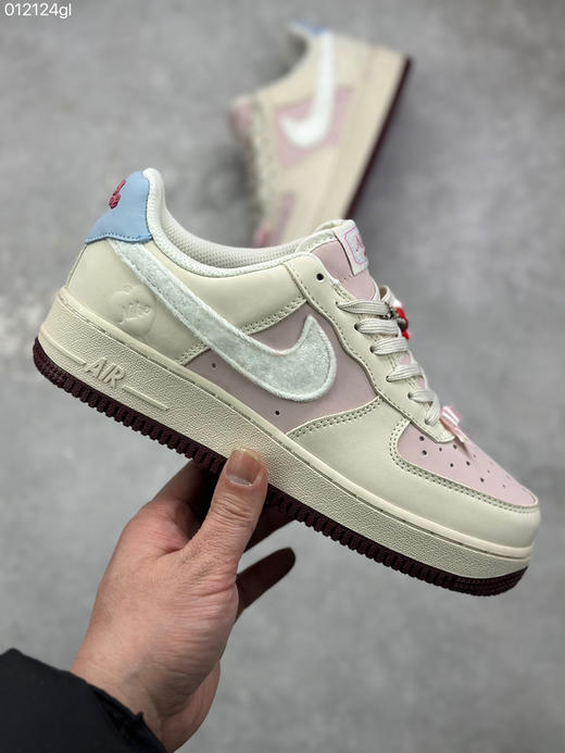 春季特惠💰430 温柔甜酷风 # Nike Air Force 1 Low 粉雾撞色款空军一号低帮 商品图3