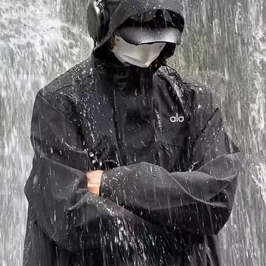 F030628舒适有型连帽户外外套夹克冲锋衣男女同款 商品图6