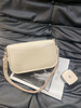 LV  buci 奶油白 水波纹 牛皮 斜挎包 商品缩略图1