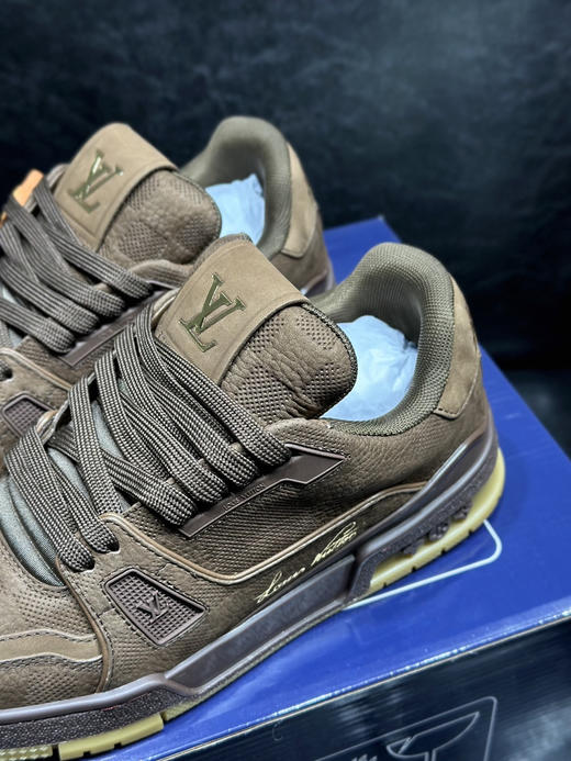 春季特惠💰650 公司级 LV 路易威登 trainer 走秀新款经典走秀新款 商品图7