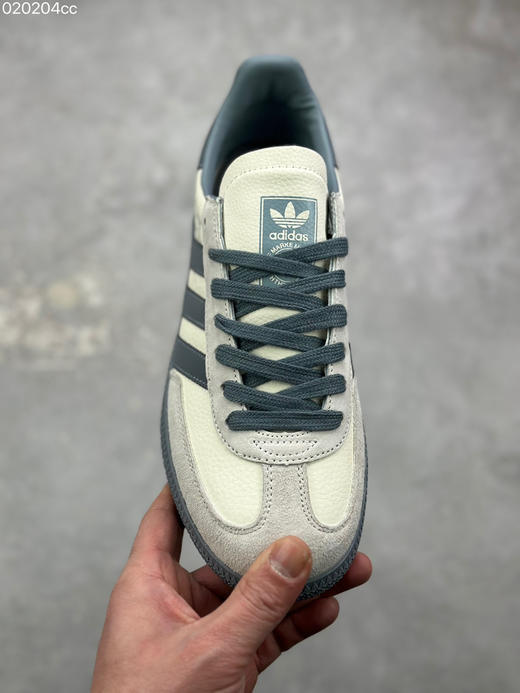 春季特惠💰420 马年限定 # AD Samba 2026 德训鞋
每个条纹嵌入马纹暗纹 商品图1