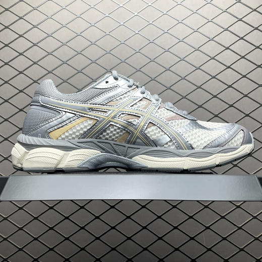春季特惠💰390 Asics Gel-Cumulus 16 亚瑟士 网面低帮休闲运动鞋 商品图2