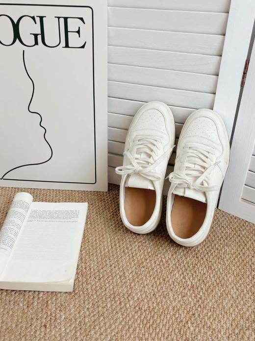 定制小白鞋，脚感升级休闲板鞋款【7天发货】厚底增高，不挤脚、不打滑，旅行暴走不累脚，越穿越合脚.环保大皮，内增高猪薄皮，橡胶底，内增高3.5厘米 商品图1