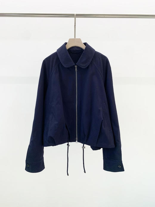 巴恩风工装夹克 黄金比例分割腰线 截短衣长很适合叠穿有层次感 下摆收紧 经典翻领 全棉材质透气不闷汗 商品图9