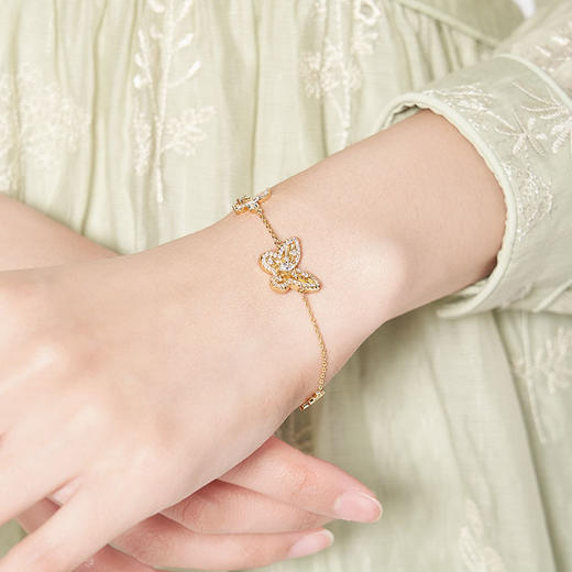 大英博物馆 欧洲文化艺术系列星光蝴蝶手链 商品图3