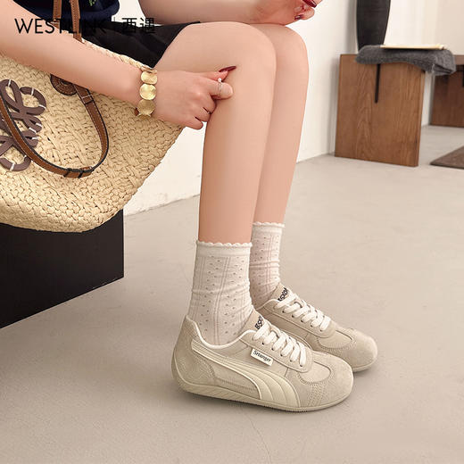 西遇德训鞋女2026新款春季超火阿甘女鞋圆头厚底百搭休闲运动板鞋P0066290 商品图3