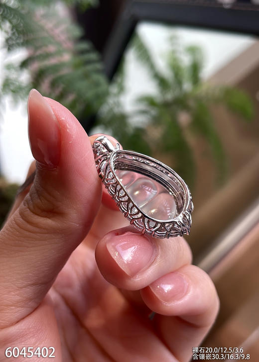 6045402，福豆吊坠。具体价格微信咨询 商品图5