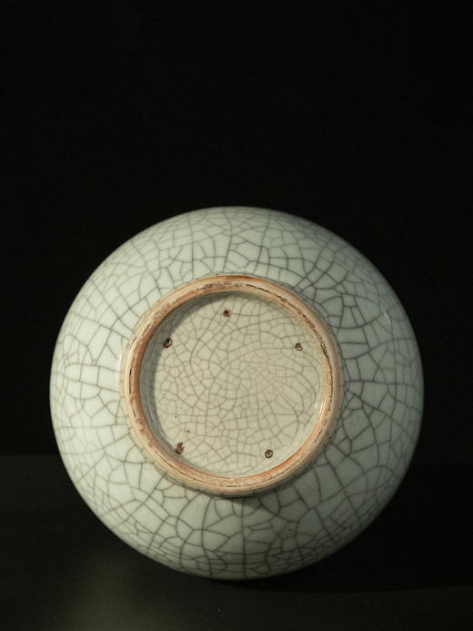 清	哥釉贯耳瓶 商品图4