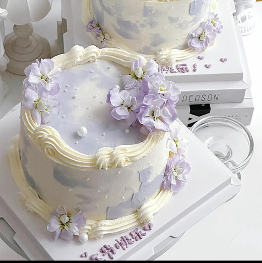 【38女神节蛋糕】紫罗兰鲜花蛋糕 商品图0