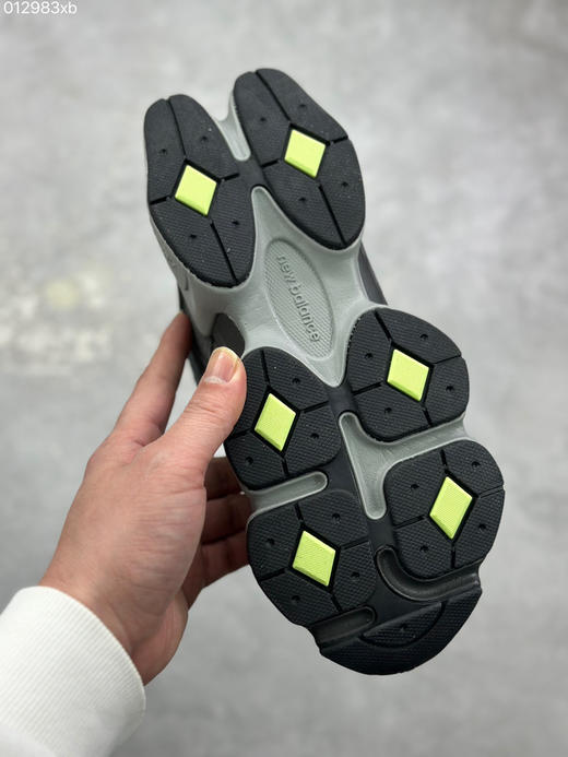春季特惠💰390 新百伦New Balance NB9060 复古休闲运动慢跑鞋 商品图8