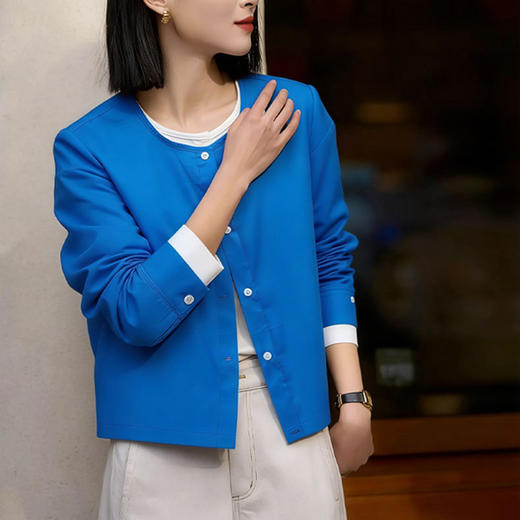 【3-7天发货】LONGNVFAIR克莱因蓝撞色假两件拼接衬衫开衫  通勤懒人福音 能让你在人群中一秒脱颖而出的宝藏单品 商品图3