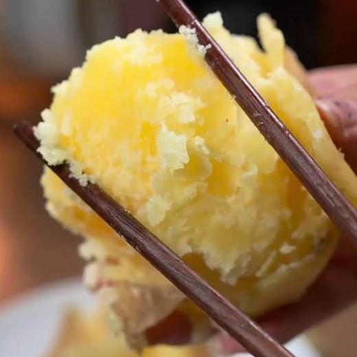 【云南高原红皮黄心土豆】色泽红润黄心细腻 炒菜百搭软糯入味 商品图6