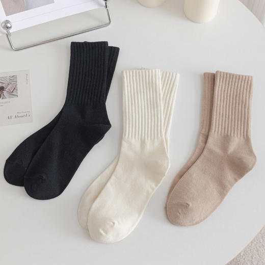 日式良品女士半抽条中长袜良品中筒厚款保暖女棉袜纯色高筒袜子 商品图1